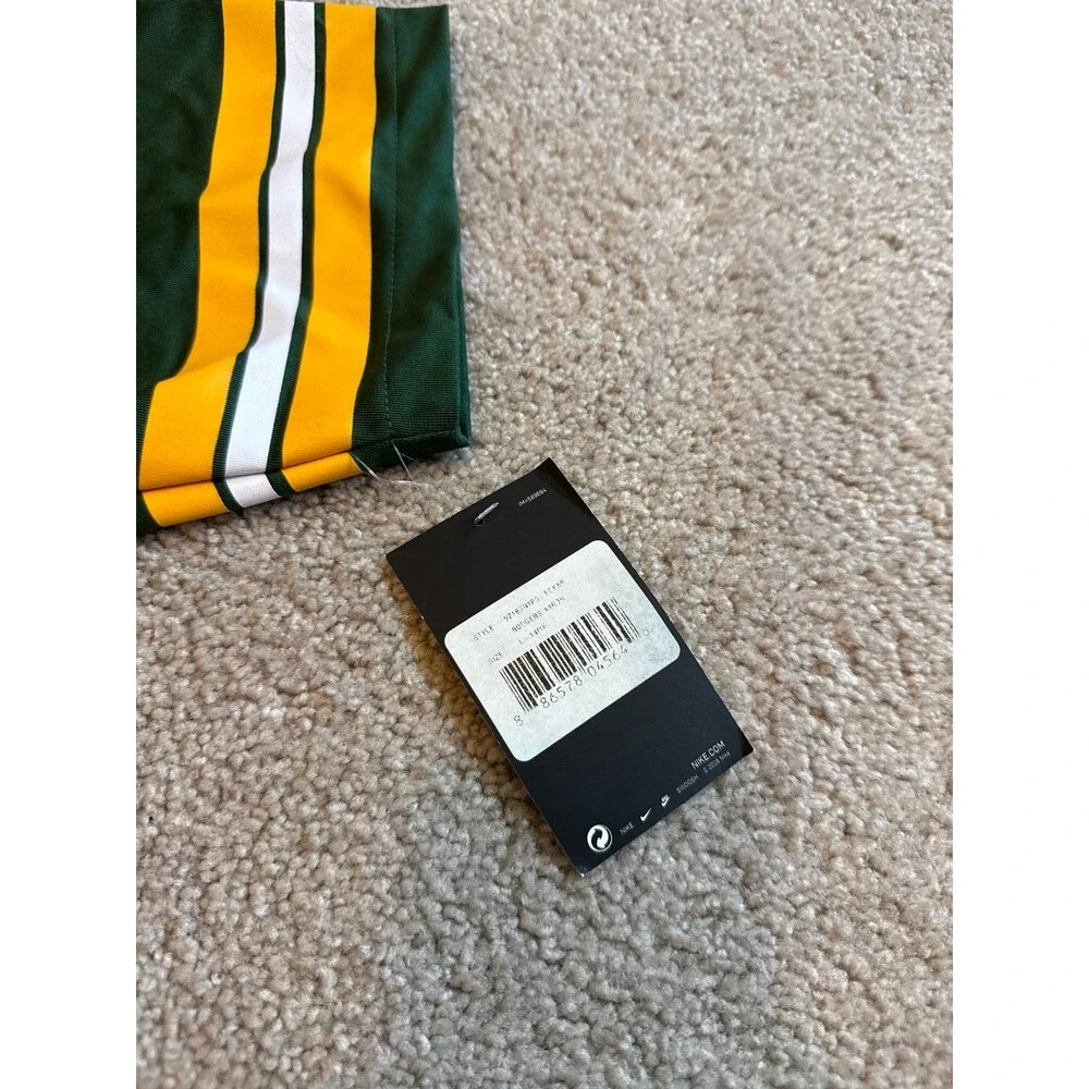 Aaron Rodgers Green Bay Packers Youth Nike NWT NFL Jersey Size Large